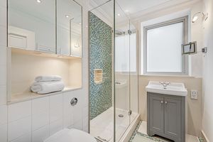 Photo 14- click for photo gallery